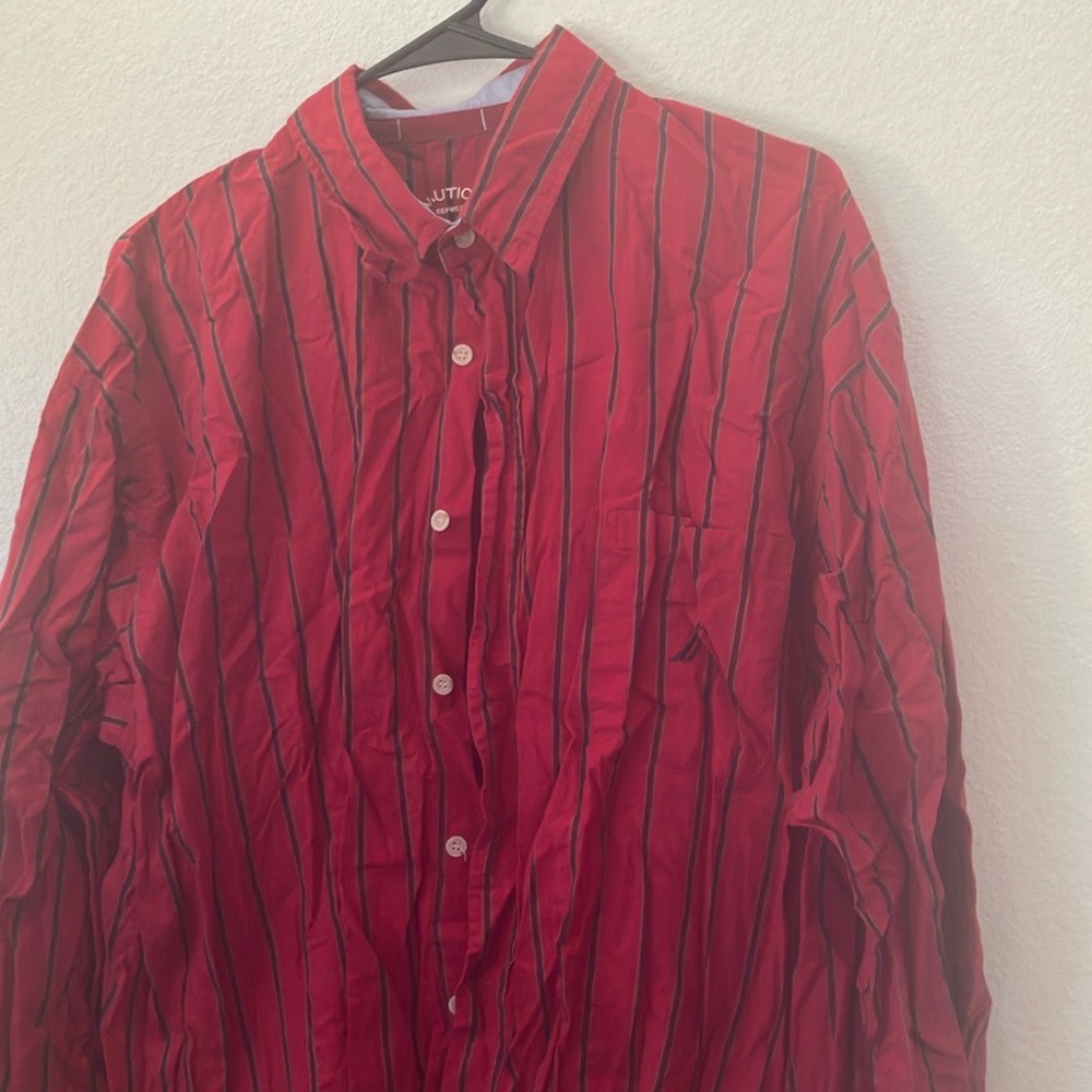 Men’s Nautica sleep shirt large